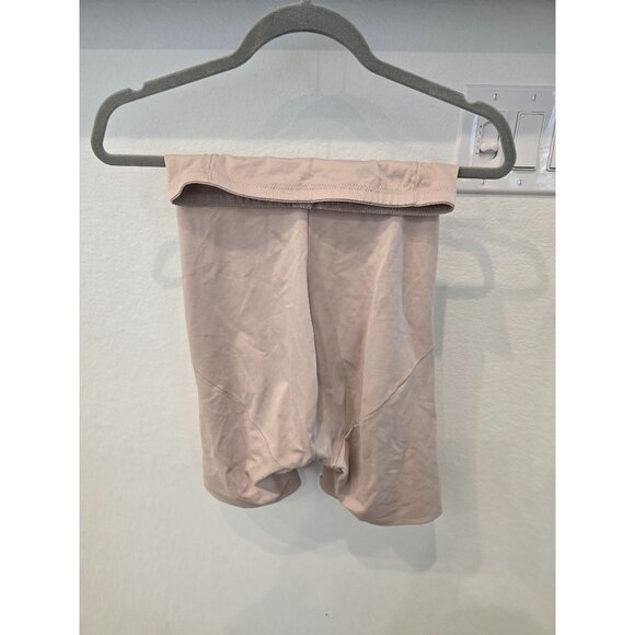High-Waisted Beige Shapewear Shorts Size XL Seamless Supportive Fit For Women - Picture 2 of 3